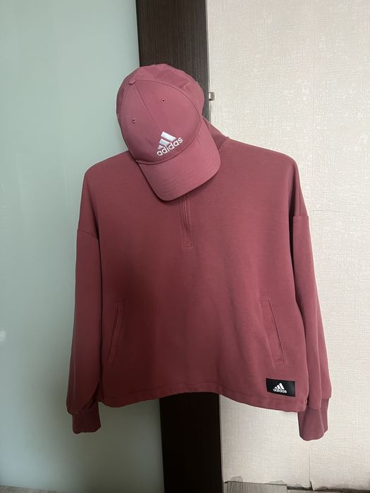 Набір : кофта та бейсболка