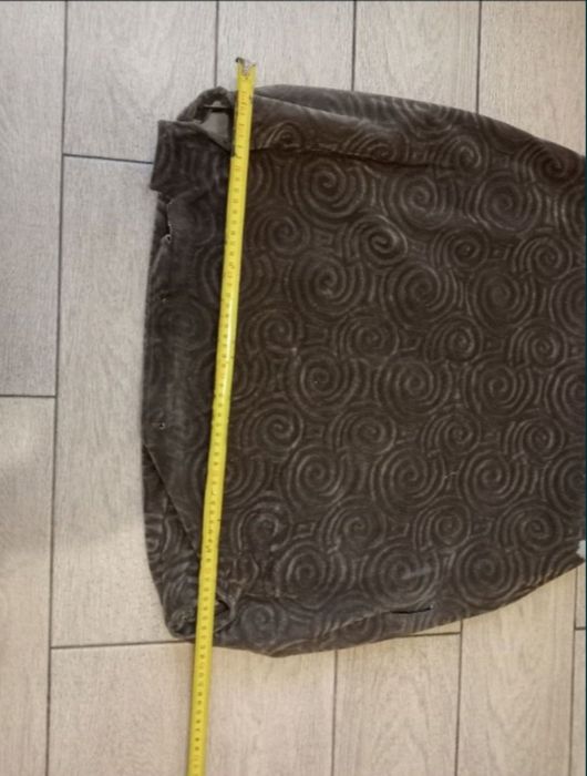 Продаються.Чохли універсальні.