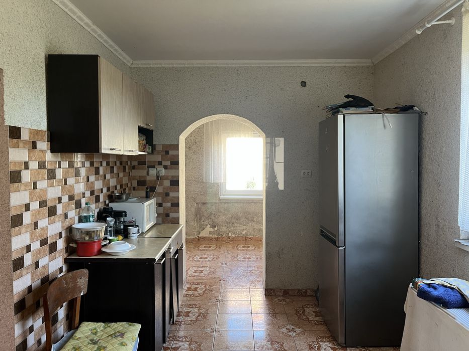 Дім 65 м2 ділянка 12 сот Яноші вул. Шевченка 25 траса Берегово Косино