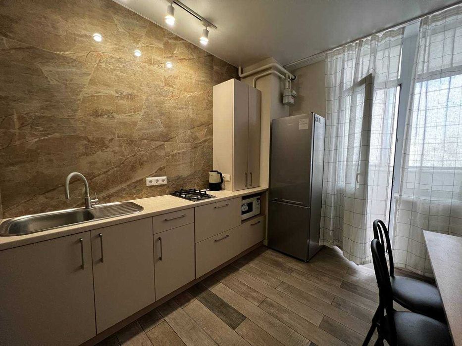 Світло постійно!!! Green Apart 3-кімн. люкси. Подобова оренда житла.