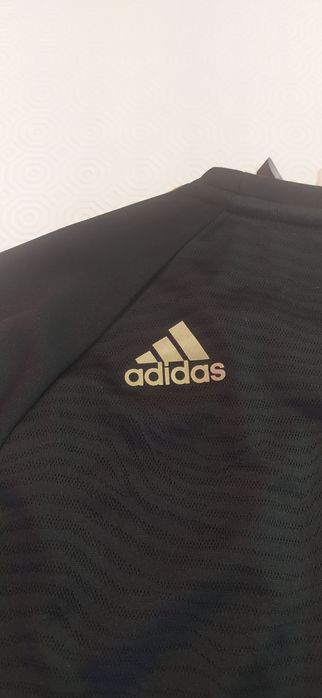 Camisola de manga comprida da Juventus versão Champions