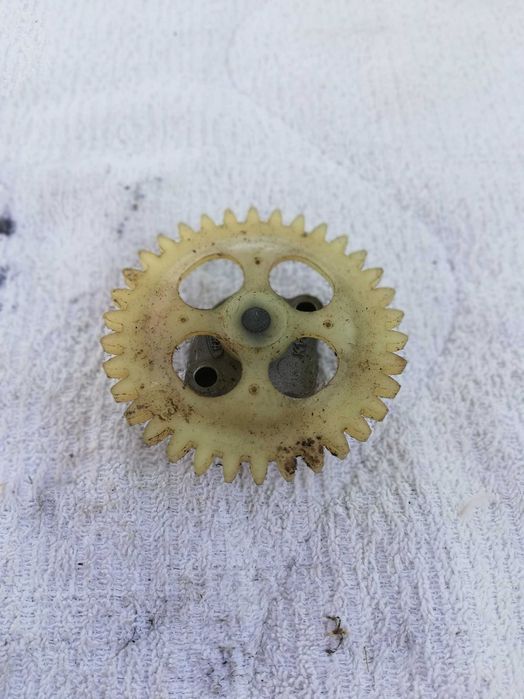 Помпа масляна Yamaha WR 125/Husqvarna TE 124 4T 2009-2012