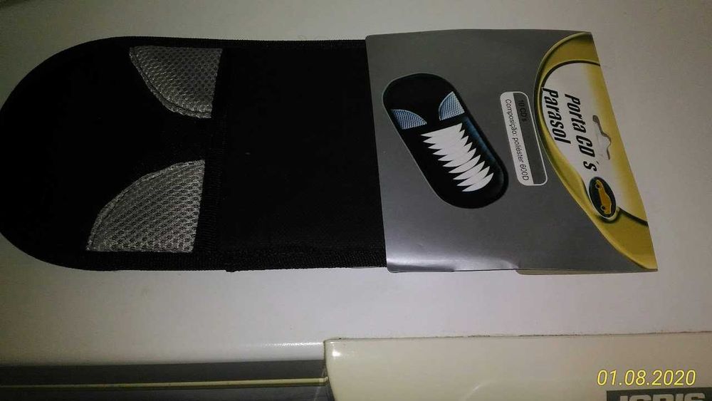 Porta CD's para as palas de sol