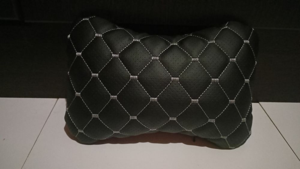 Подушечка в Авто Єкошкіра