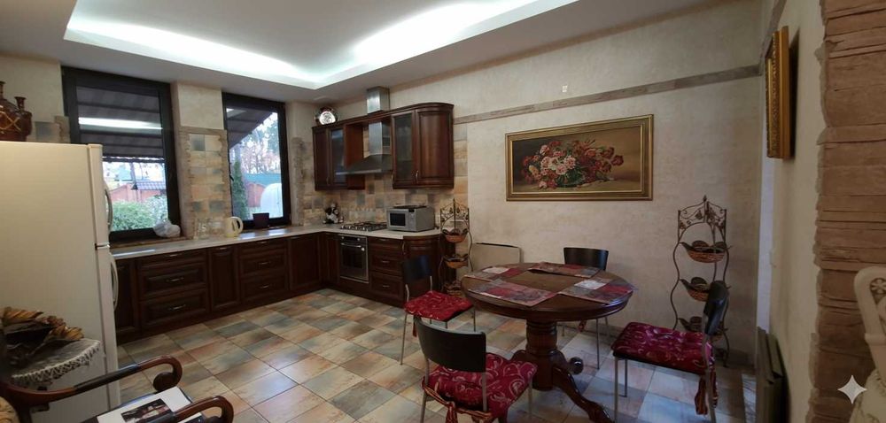 Продаж будинку в Лісовій Бучі