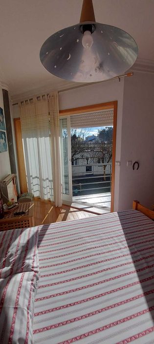 Moradia T4 em Felgueiras com piscina e anexos