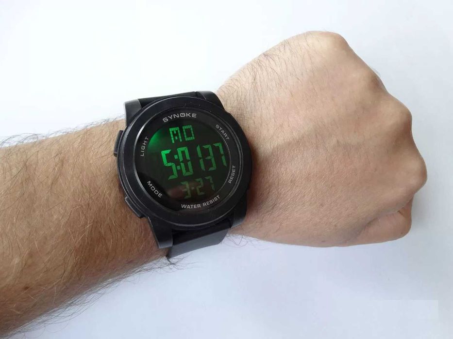 Sportowy zegarek męski Synoke elektroniczny cyfrowy wodoodporny WR50