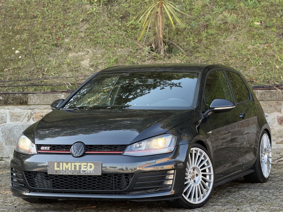 VW GOLF 7 GTI 2.0 TSI DSG — photo 2