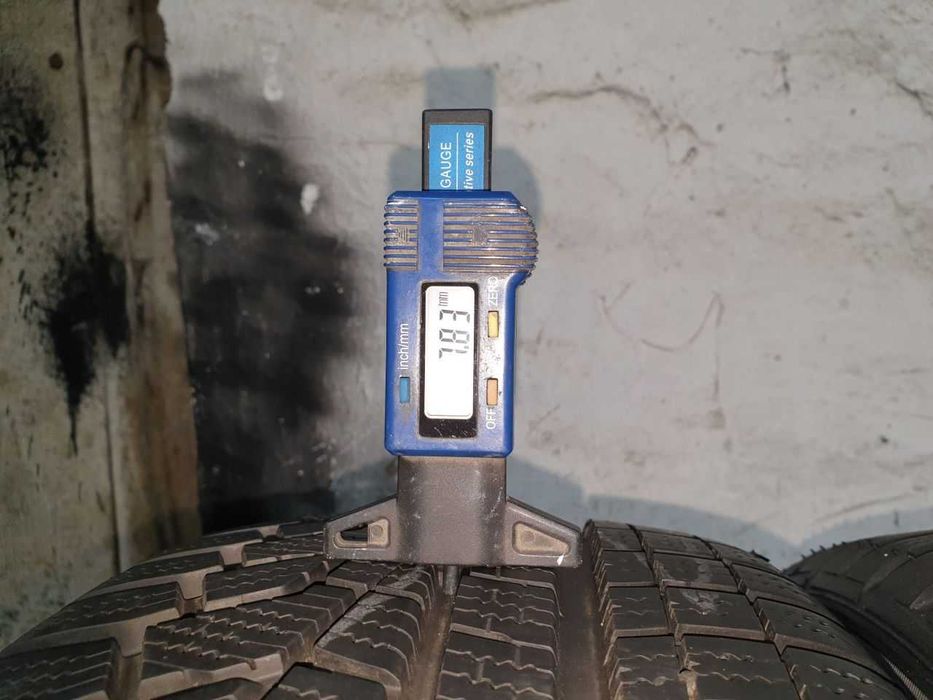 Dwie Opony zimowe 205/45R17 Hankook Winter I'cept evo 2 7,8mm