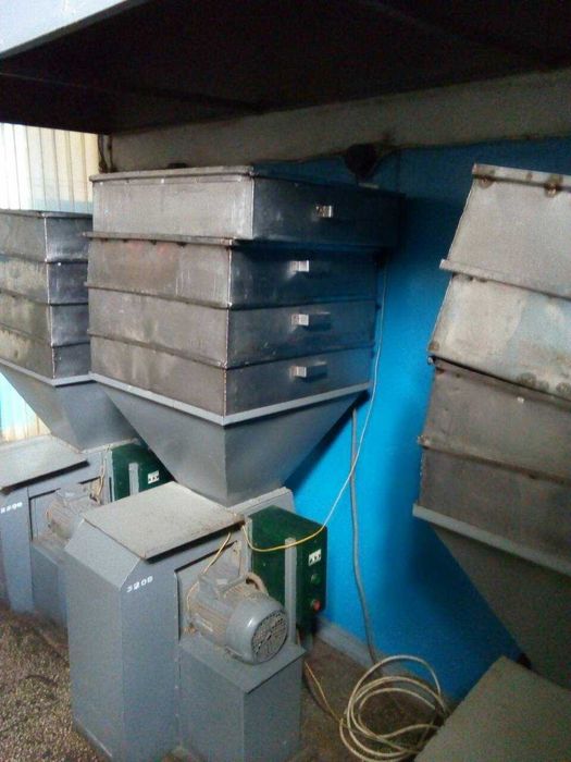 Охолоджувач лотковий з 4 нержавіючими сітками