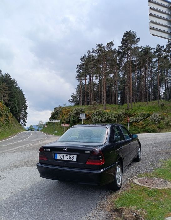 Mercedes C200 CDI Fase 2 W202, com extras