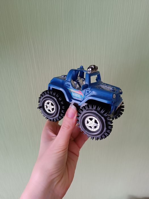 Іграшки машинка трансформер вудочка