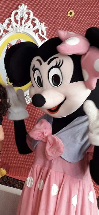 Vende se Mascote minie rosa