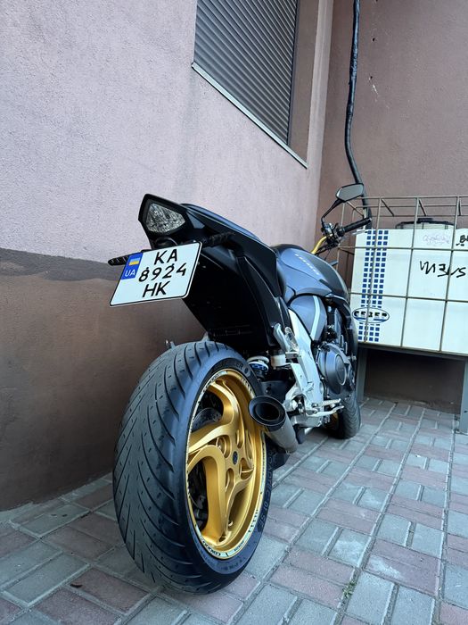 Honda CB 1000R.