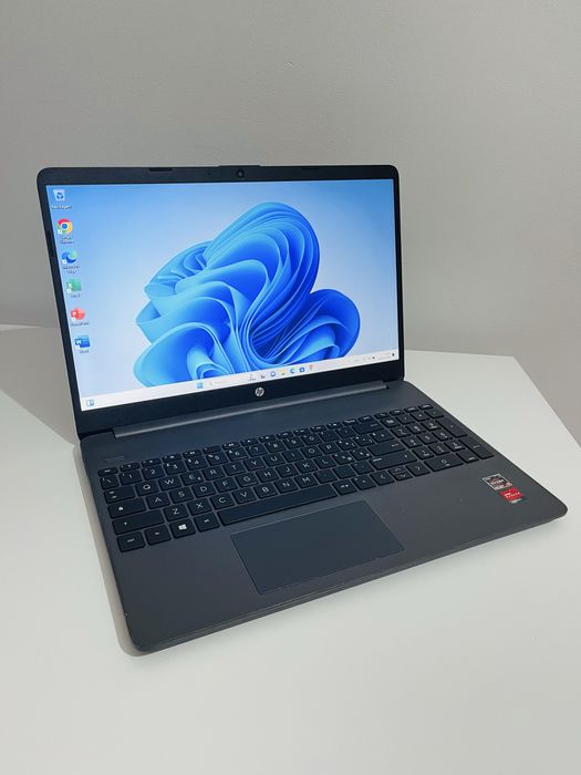 HP 15s – Ryzen 5 4500U | 8GB RAM | SSD 256GB