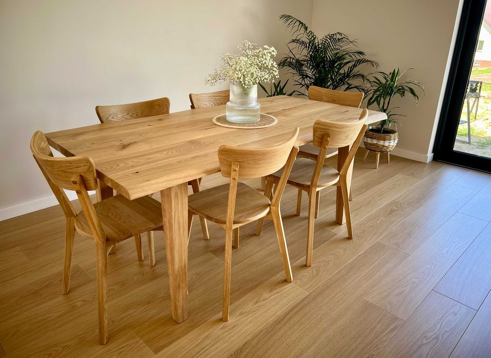 Stół dębowy z litego drewna rozkładany producent