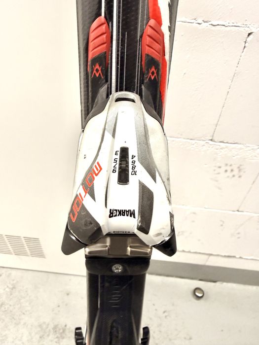 Narty zjazdowe Volkl Panther 154 cm