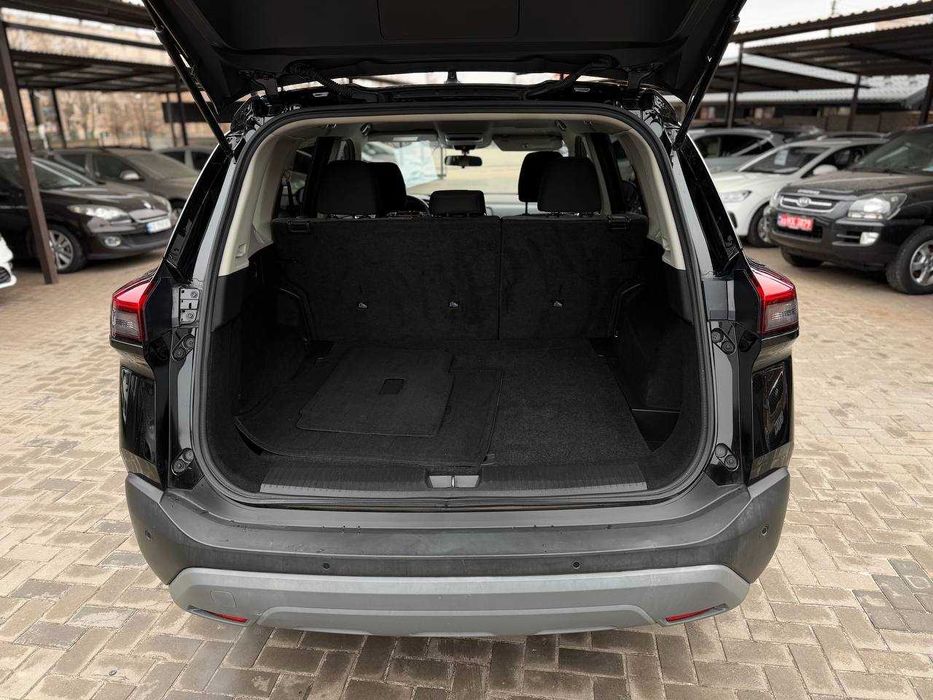 Nissan Rogue SV 2021