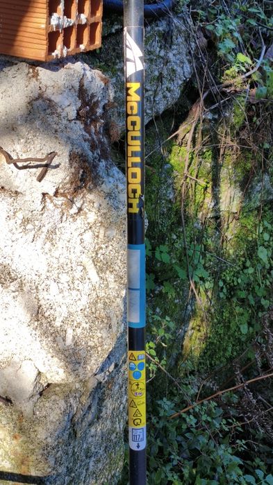 Roçadeira McCulloch B33B