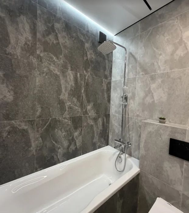 Продаж 1к квартири 47 кв. м на вул. Торговиця
