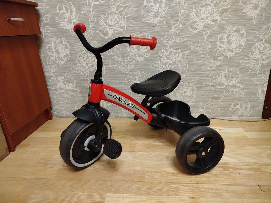 Велосипед для дітей від 2 до 4 років