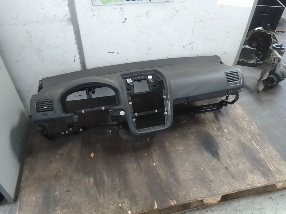 Tablier VOLKSWAGEN Golf V (1K1)