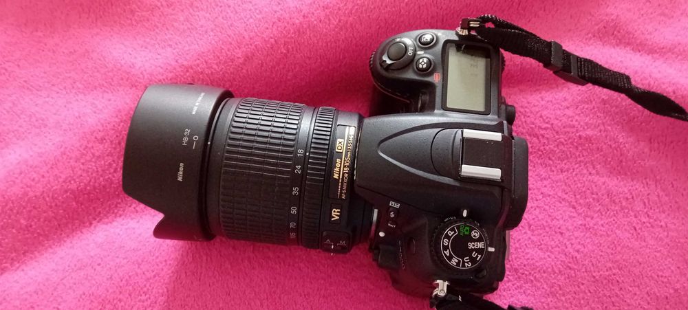 Nikon D7000 objetiva 18-105 mm