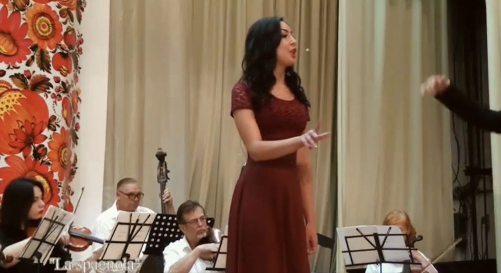 Уроки вокалу. Розкрий свій справжній вокальний потенціал!