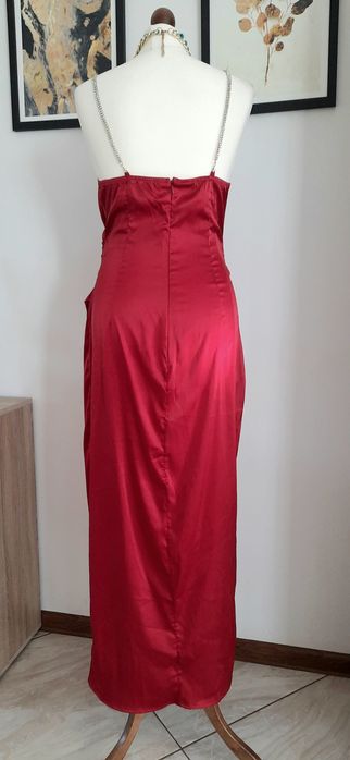 Sukienka długa imprezowa