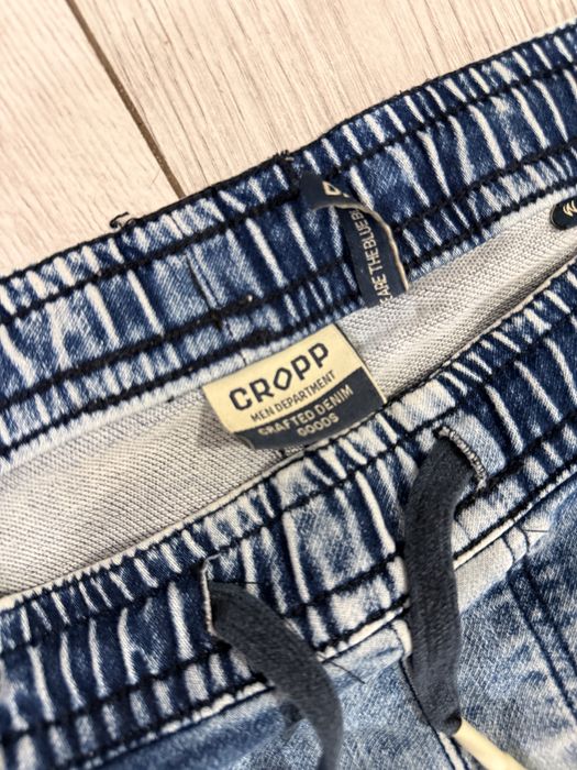 Spodnie Jeansy joggery M Cropp W 30 L 32