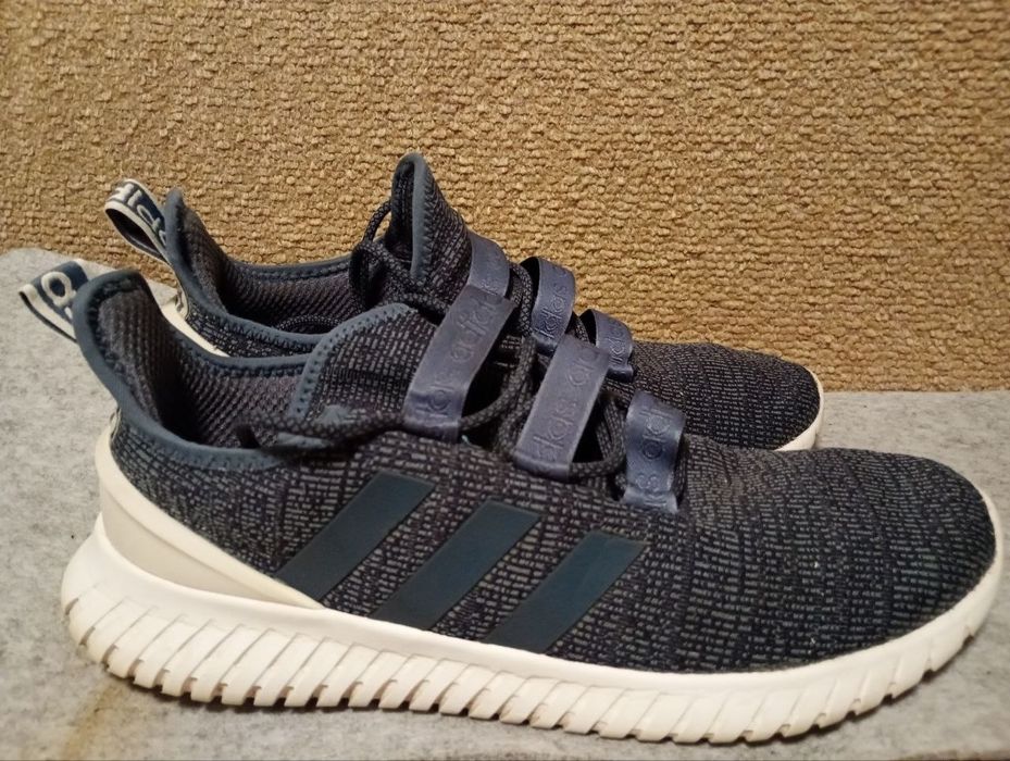 Кроссовки Adidas Kaptir 46  размер