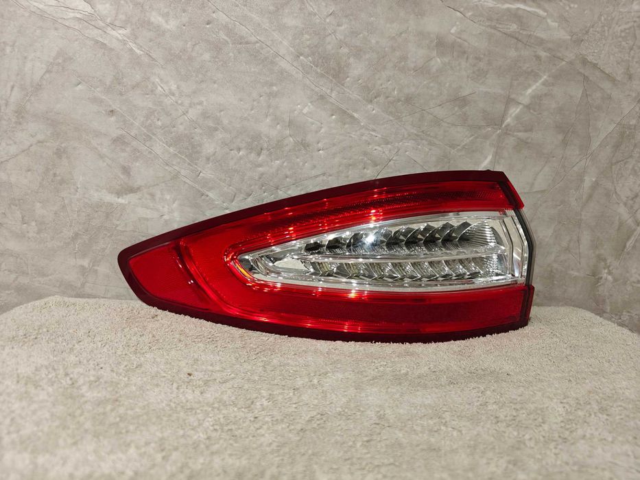 Lampa Lewy Tył Ford Mondeo MK5 Sedan EUROPA
