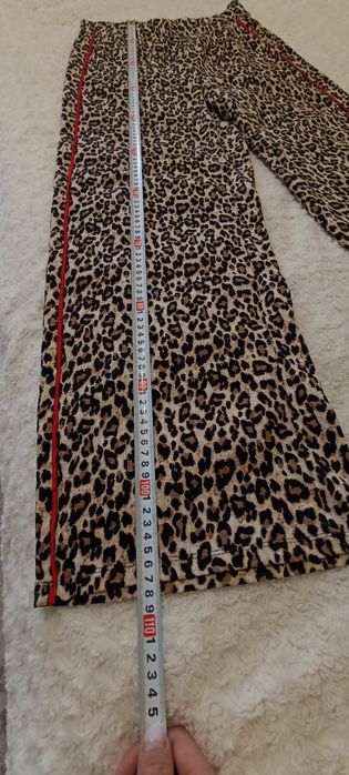 Брюки стильні штани