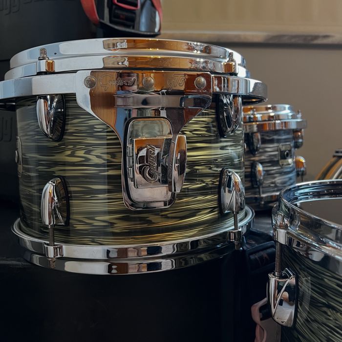 Gretsch Renown Maple + Hardcases