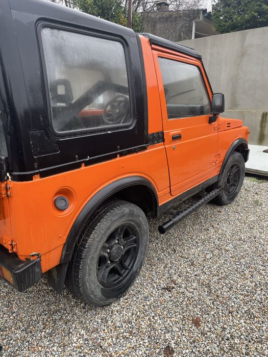 Suzuki samurai SJ413