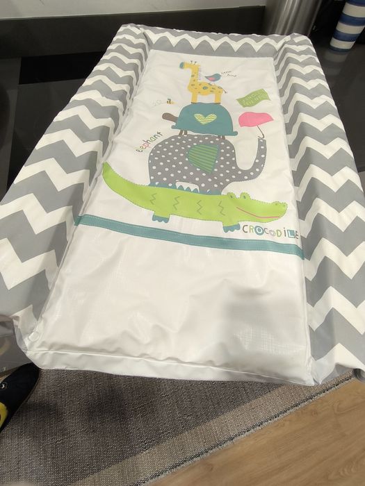 Colchão muda fraldas