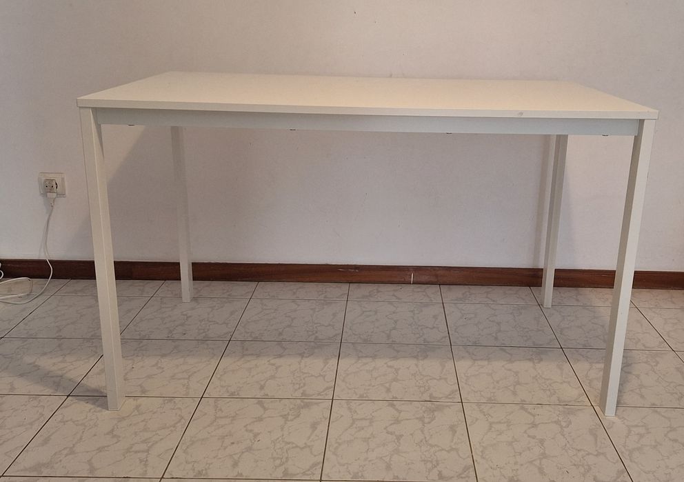 Mesa Branca Ikea