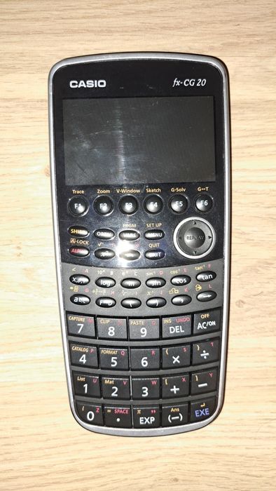 Calculadora Gráfica Casio fx-CG20