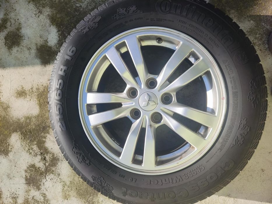 Шини  5 114.3 16 Гарний стан