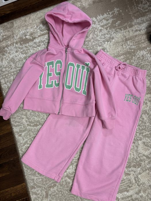 Споритивний комтюм від Zara 122см , на дівчинку!!