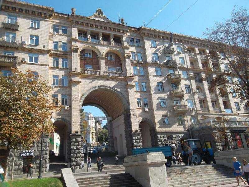 Продаж 2 кімнатної квартири, 55м2, Хрещатик 21, Цум, центр Києва, без %