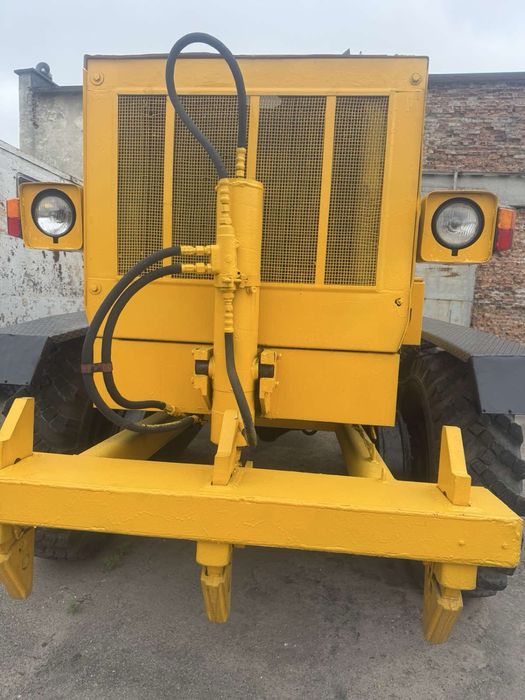 Автогрейдер ДЗ 143