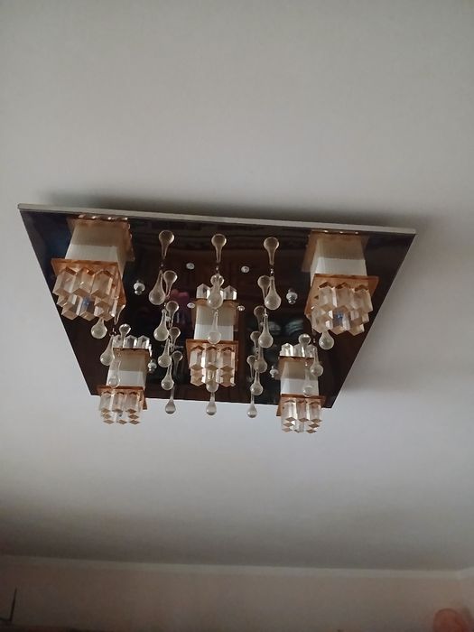 Стельовий світильник