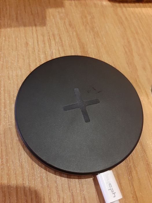 Зарядка безконтактная