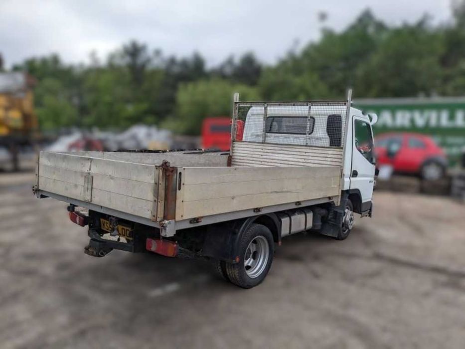 Mistubishi Canter Fuso 3.0DI 2006 para peças