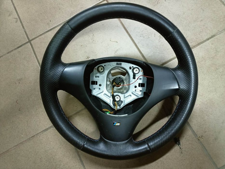 Kierownica sport BMW E90 E91 E87 obszyta mpakiet