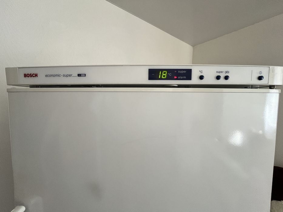 Морозильная камера BOSCH