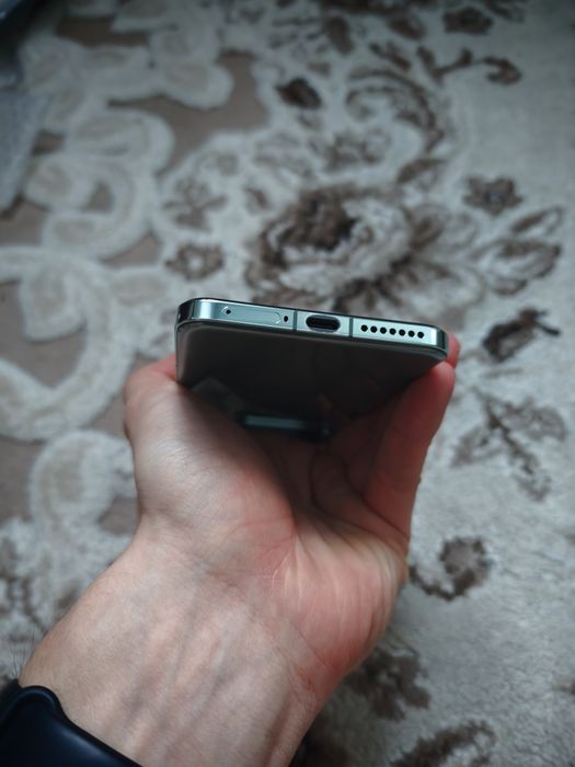 Телефон Xiaomi 14 pro 512  NFC