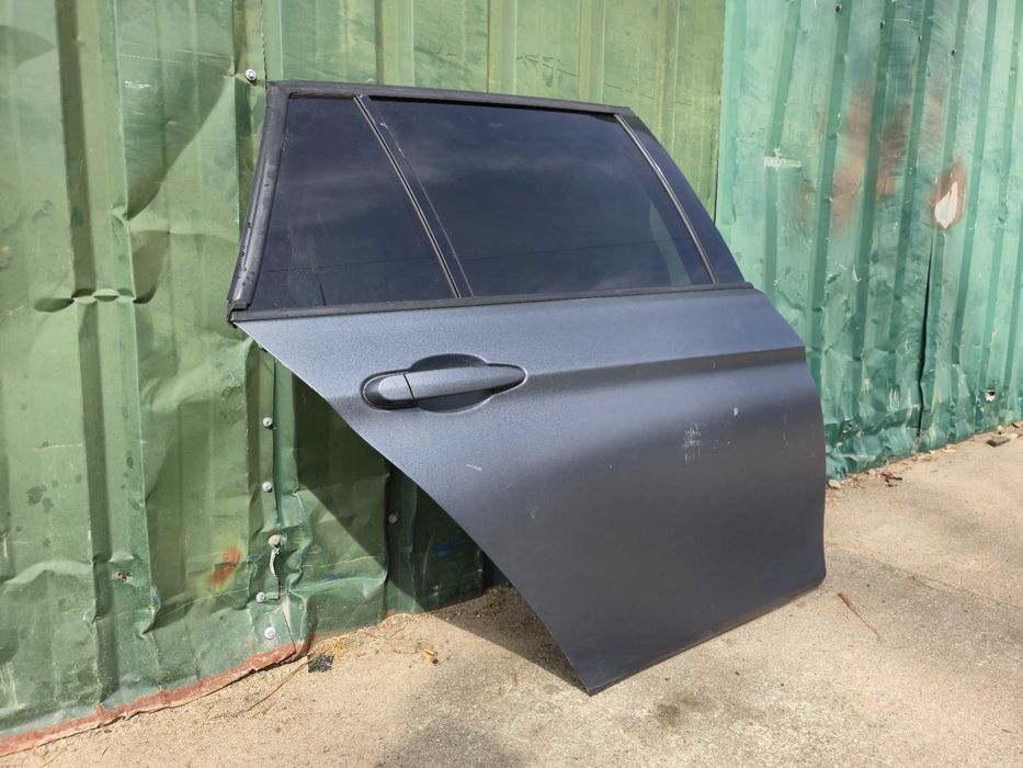 Porta traseira trás direita BMW Serie 3 F31 Carrinha (2012 a 2019)