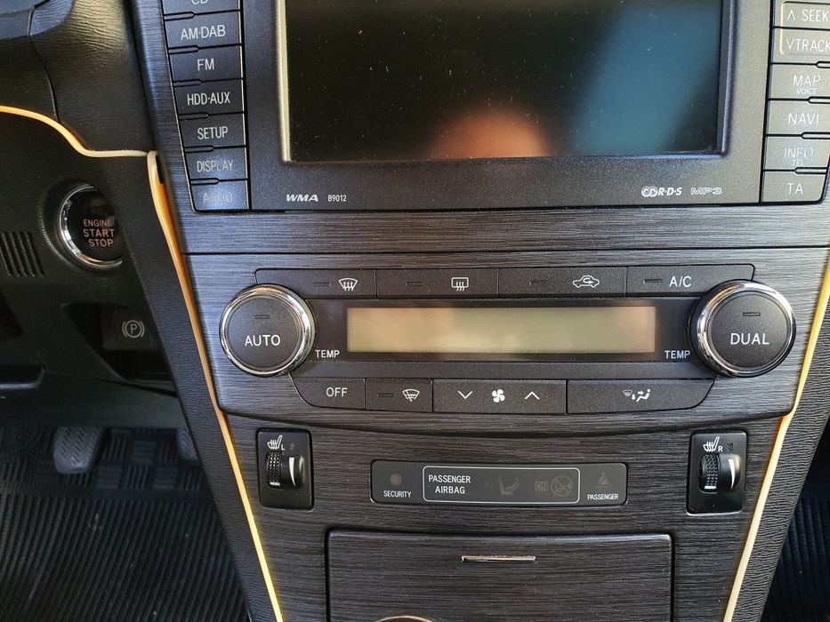 Toyota Avensis T27 2.2 Diesel 177 к.с. 2010 р.